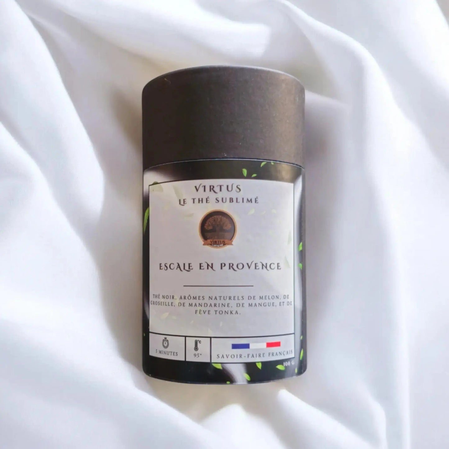 - Escale en Provence | Thé noir fruité : melon, groseille, mandarine, mangue, fève tonka - Virtus Café & Thé